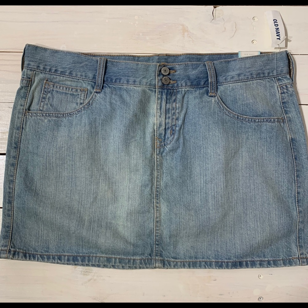 NWT Old Navy Light Wash Denim Jean Skirt 12 Reg